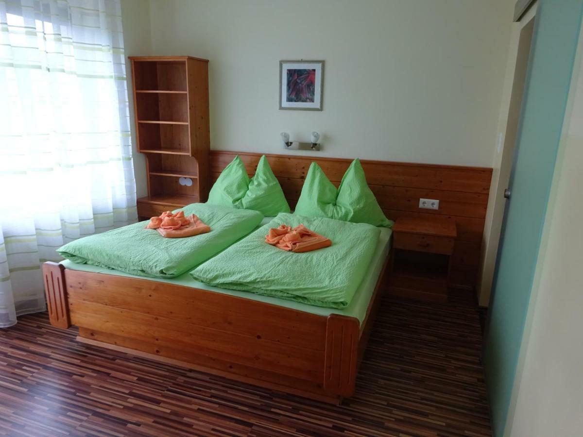 Appartement - Ferienwohnungen - Gaestehaus Gabriele โดรโบลัค อัม ฟาเคอร์เซ ภายนอก รูปภาพ