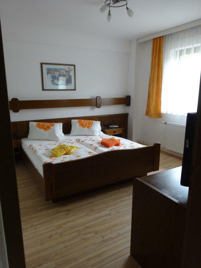 Appartement - Ferienwohnungen - Gaestehaus Gabriele โดรโบลัค อัม ฟาเคอร์เซ ภายนอก รูปภาพ