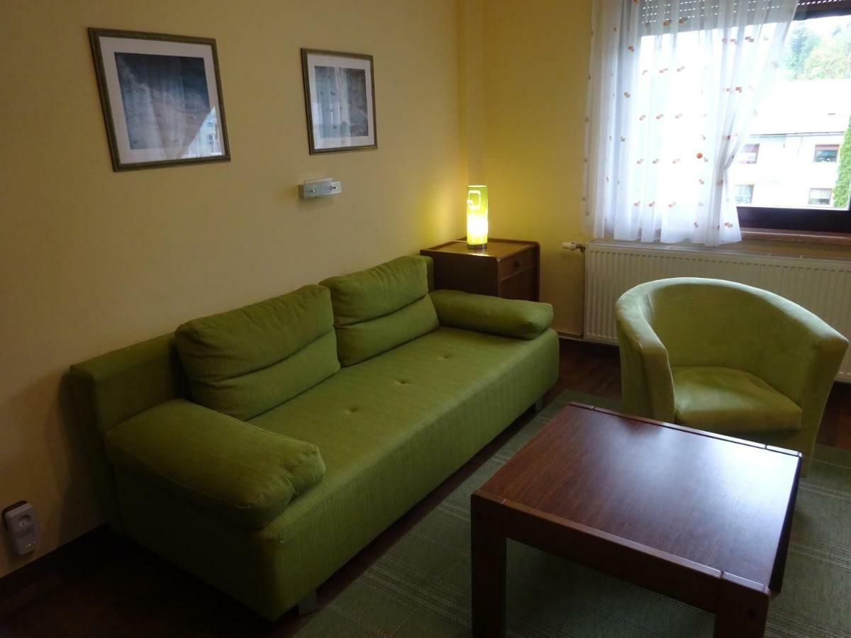 Appartement - Ferienwohnungen - Gaestehaus Gabriele โดรโบลัค อัม ฟาเคอร์เซ ภายนอก รูปภาพ